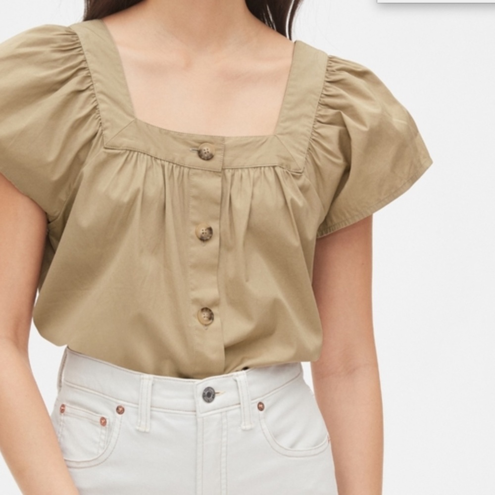 ✨Gap khaki blouse